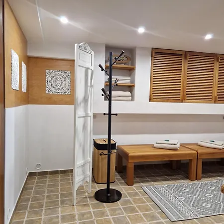 So Vstupom Do Privatneho Wellness A Vyhladom Na Hrad شقة Trenčín