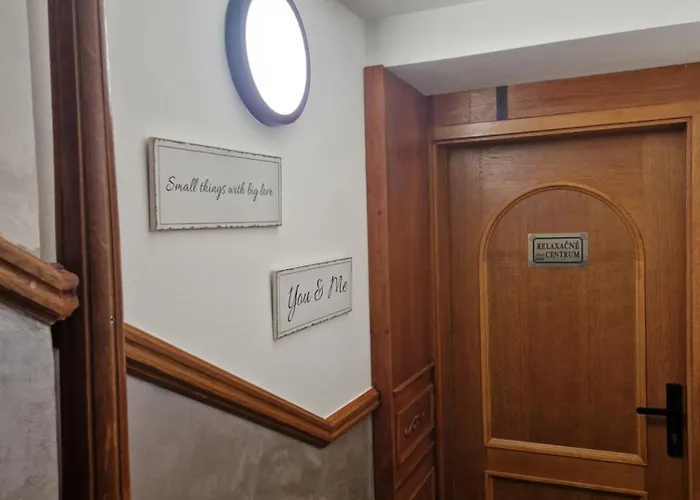 Apartamento So Vstupom Do Privátneho Wellness A Výhľadom Na Hrad Trenčín