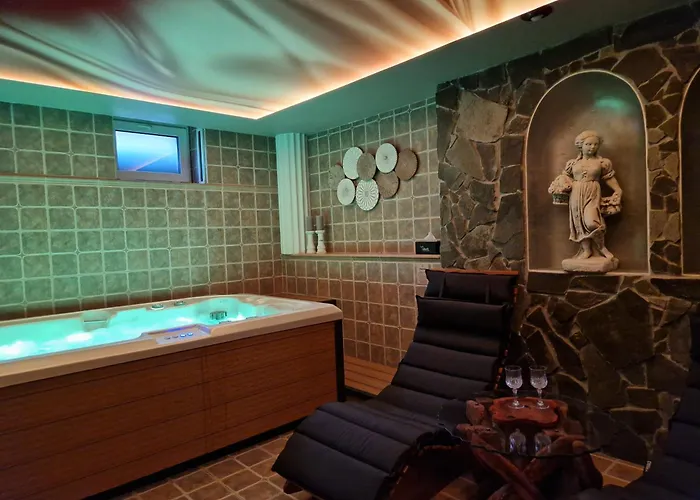 So Vstupom Do Privátneho Wellness A Výhľadom Na Hrad Apartamento Trenčín